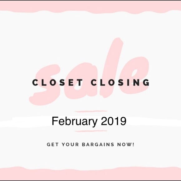 Banana heart pattern blouse 💕💞 - Picture 6 of 7